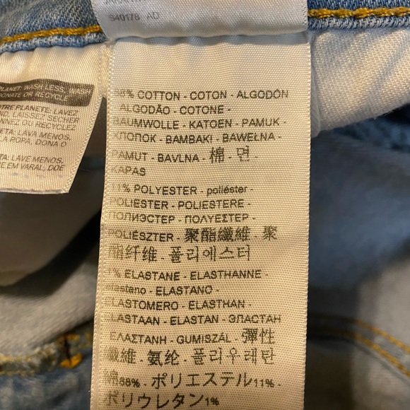 Men’s Levi’s 550 Stretchy Jeans SZ 40/30 Light Blue Wash - Picture 4 of 6